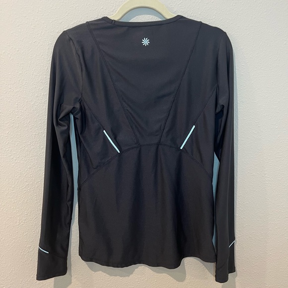 Athleta Grey Fitted Top Size Small Long Sleeve - Picture 2 of 7